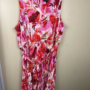 NWOT Lane Bryant Red Pink Floral Print Pleated Midi Sleeveless Dress Plus 28